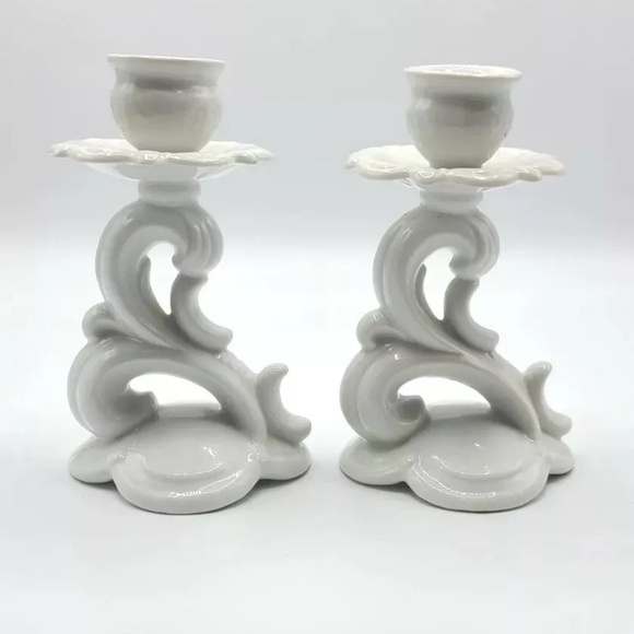 Antique Pair White Porcelain Scroll Candlestick Holders West Germany Bavaria - Picture 5 of 7